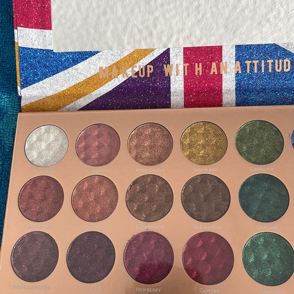 New Rude United Shimmerdom 21 Shades of Glittery Eyeshadow pallet - RARE Shades - Picture 2 of 3